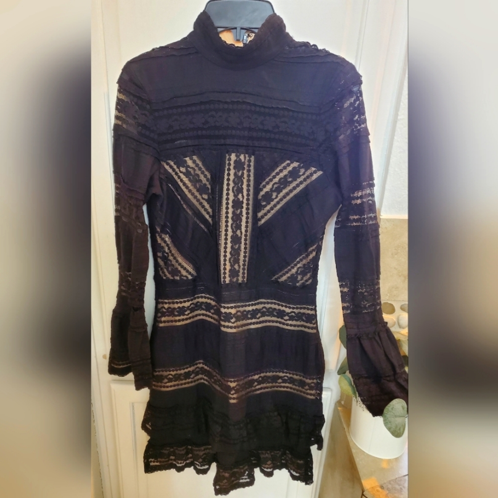Parker Black Long Sleeve Fitted Lace Mock Neck Mimi Dress Size 8